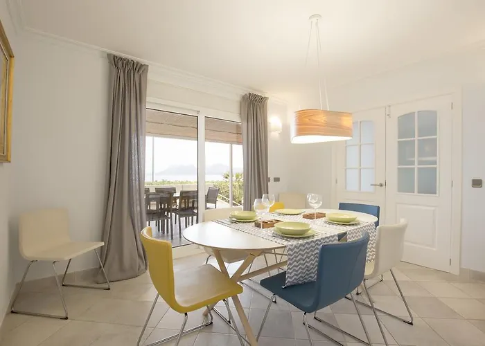 Llenaire - La Goleta De Mar & 波连萨港